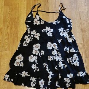 Brandy Melville boho floral babydoll top/dress